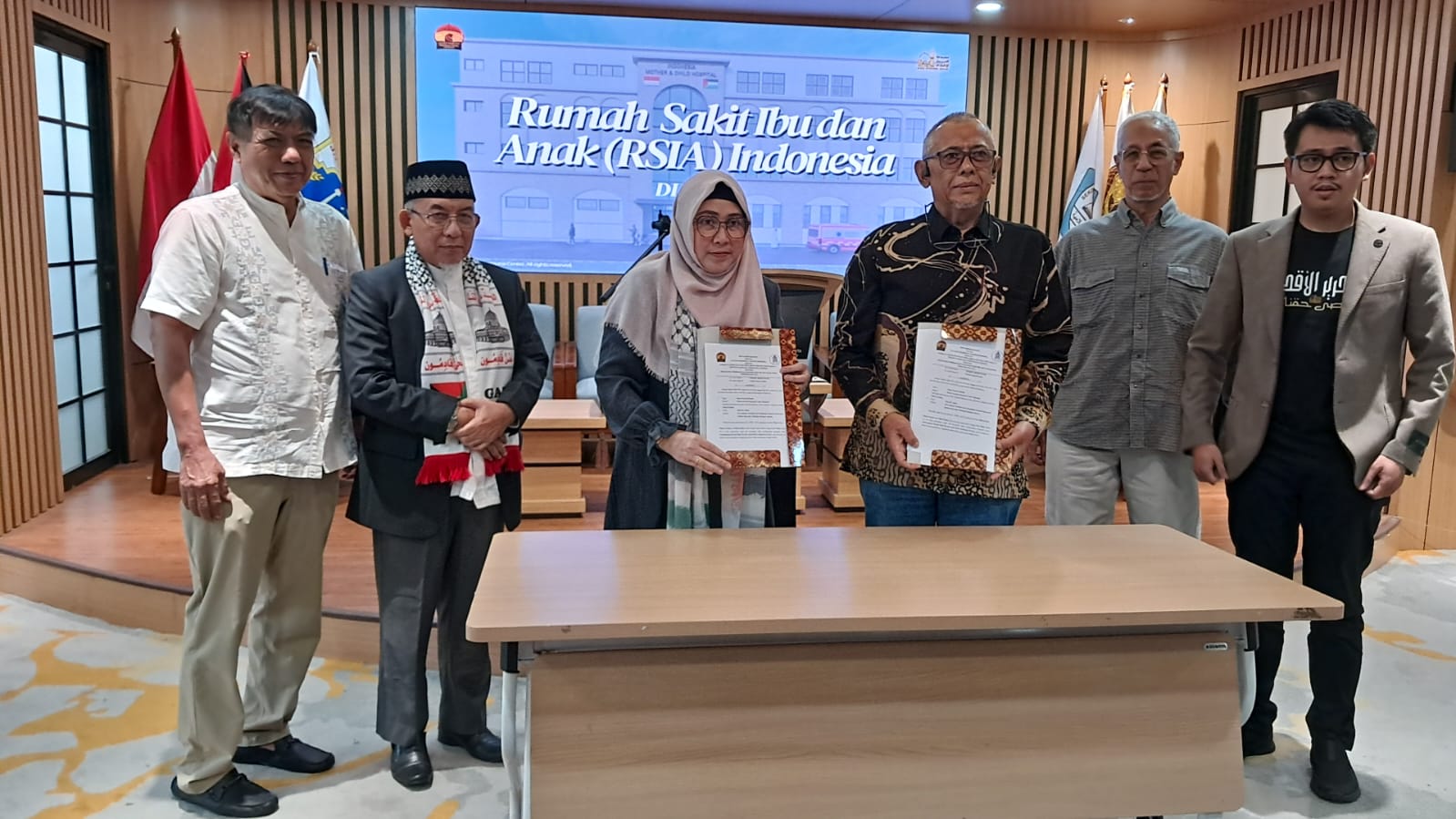 Kolaborasi Aqsa Working Group-ISTN Jalin Kerjasama Bangun Rumah Sakit Ibu dan Anak Indonesia di Gaza